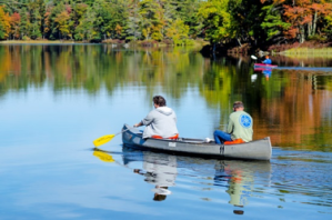 a small boat in a body of water